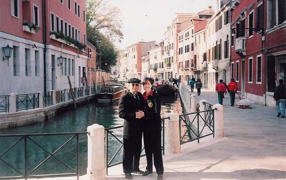 Dean Without Goatee, Laura No Like...